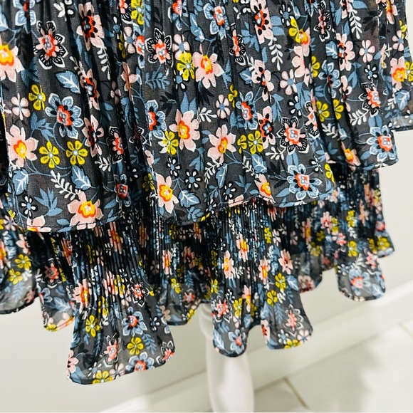 Boden Plisse Mini Skirt, Graphite, Opulent Leaf, Size 6 - Picture 2 of 5